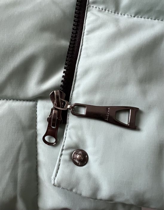 Зимове пальто жіноче S