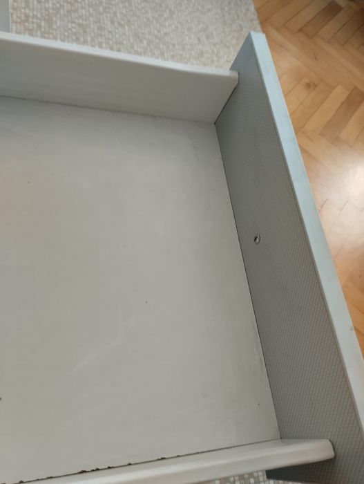 Szafka kuchenna z szufladami