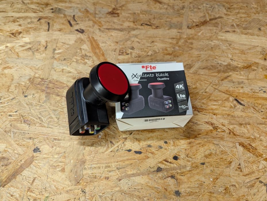 Konwerter satelitarny Quattro FTE eXcellento Black HD 4K