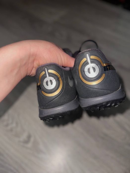 Футзалки/Сороканіжки Original Nike Tiempo Legend TF + 2 пари носочків