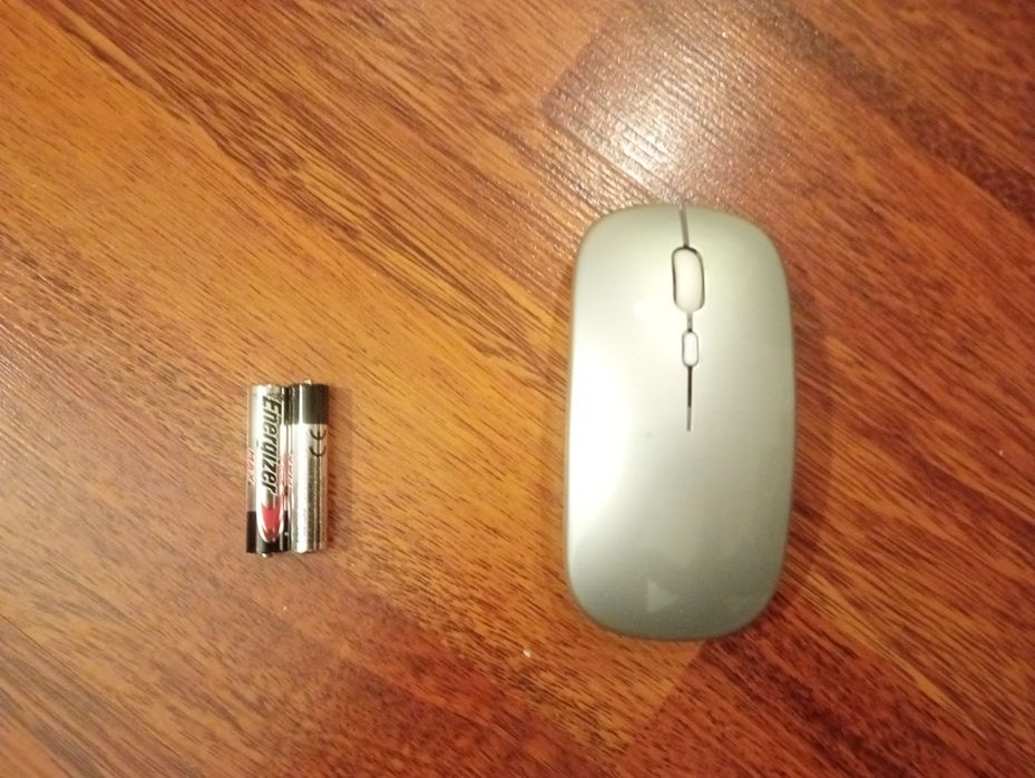 Обміняю мишку без дротову