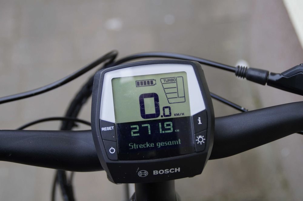 Rower elektryczny System Bosch napęd pasek piasta 8 biegowa