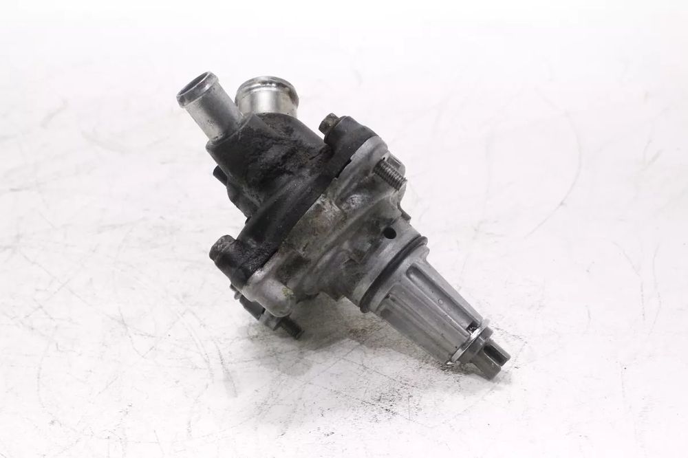 Помпа , водяний насос 08-11 HONDA CBR1000RR OEM НАСОС ВОДЯНОГО ОХЛАЖДЕ