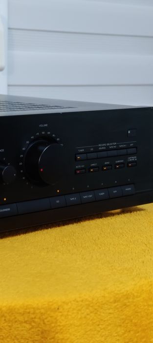 Wzmacniacz SherwoodAX 7010R. Pięknie grający