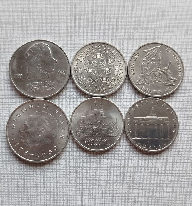 Монеты юбилейные ГДР и СССР, отличное состояние.
