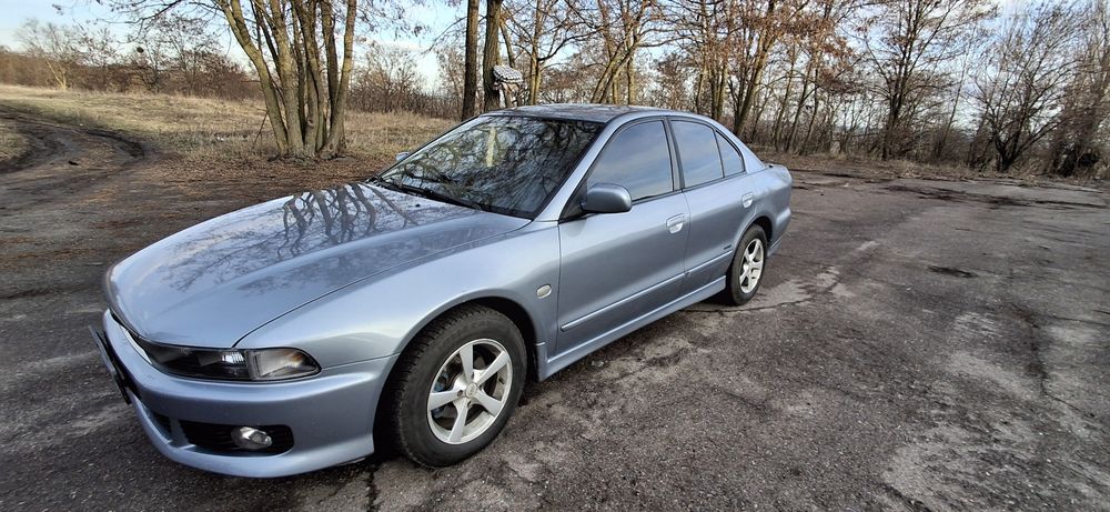 Mitsubishi Galant 8 – стильна “Акула”, яка не старіє газ/бензин 2.0