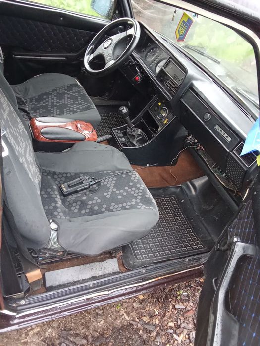 Продам ваз 2105 срочно!