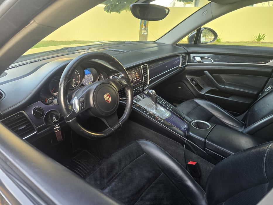 Porsche Panamera 3.6 Gasolina (aceito retoma)