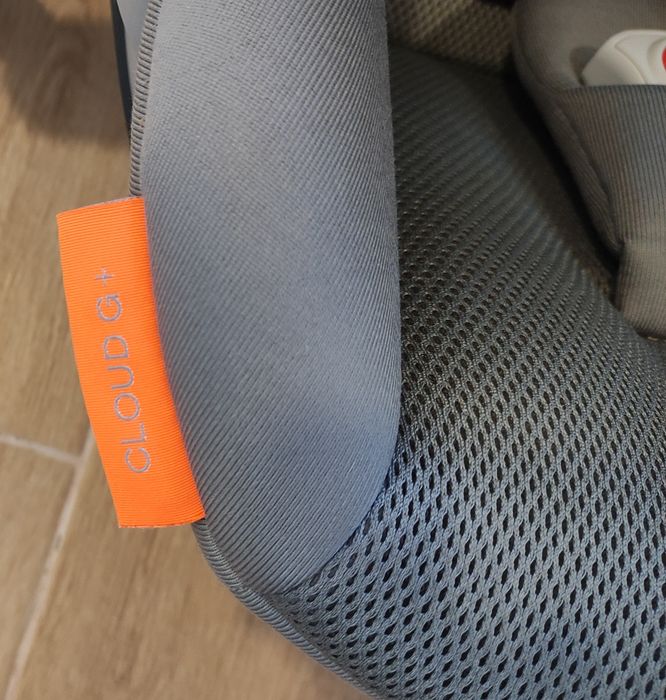 Cybex Cloud G + com  Base G Rotativa