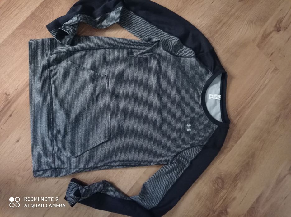 Under Armour Bluza Damska XS z kieszeni  sportowa
