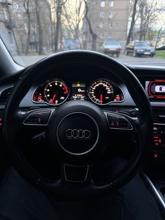 Audi A5 2012 VIN WAUZZZ8TXDA019555 фото оголошення 11 з 20