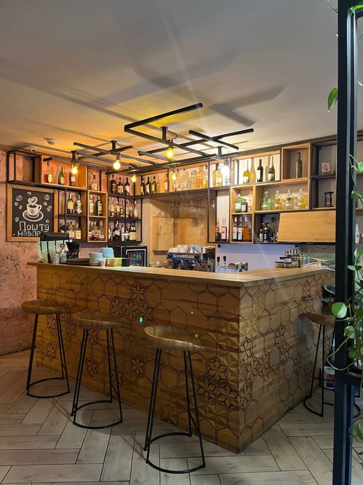 Продам коммерческое помещение с готовым бизнесом