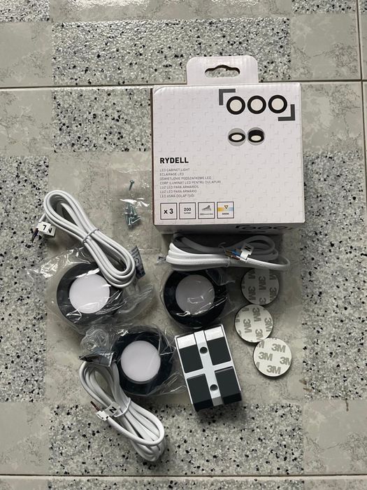 Oswietlenie LED białe lub czarne 230V podszafkowe - nowe-