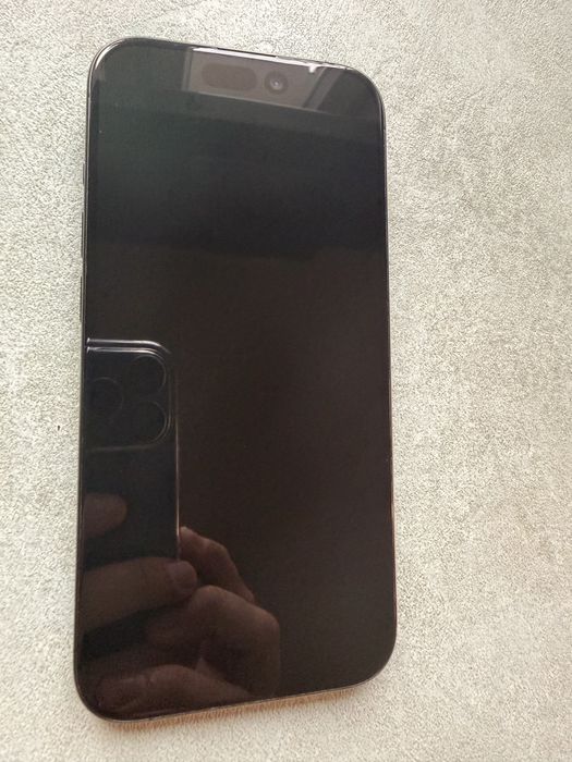 Iphone 15 pro 128 GB tytan czarny