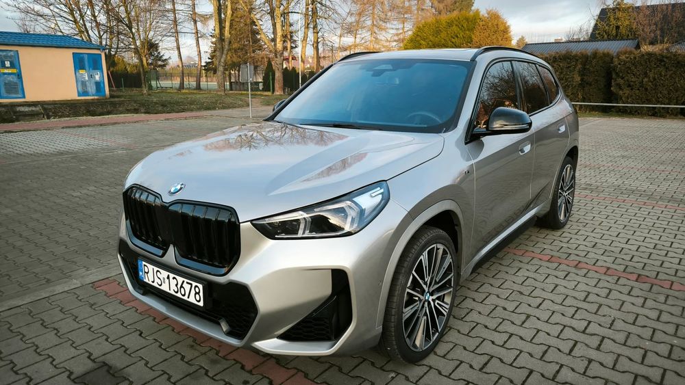 BMW X1 245HP, X-drive, M-pakiet, Panorama, NAVI, felgi 20, serwis ASO