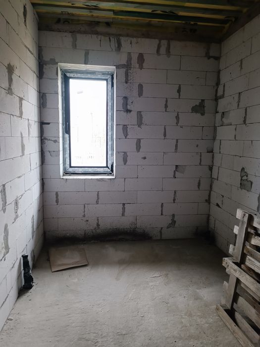 продажа дома в Довжике в центре села