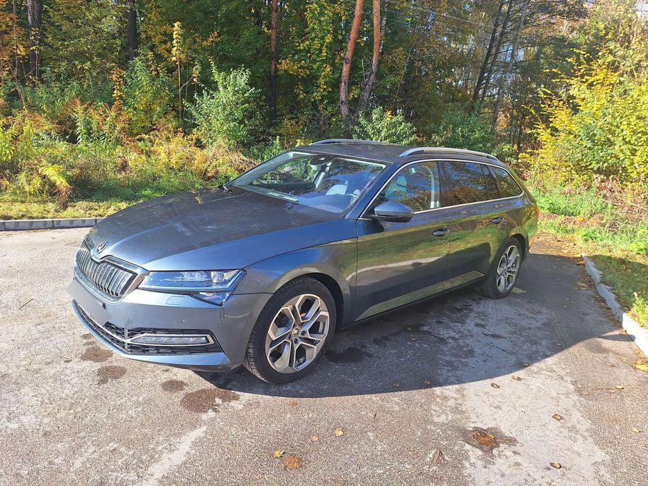 Skoda Superb SKODA SUPERB Kombi 2020 Plug-In Hybrid 1,4 TSI Sportline DSG