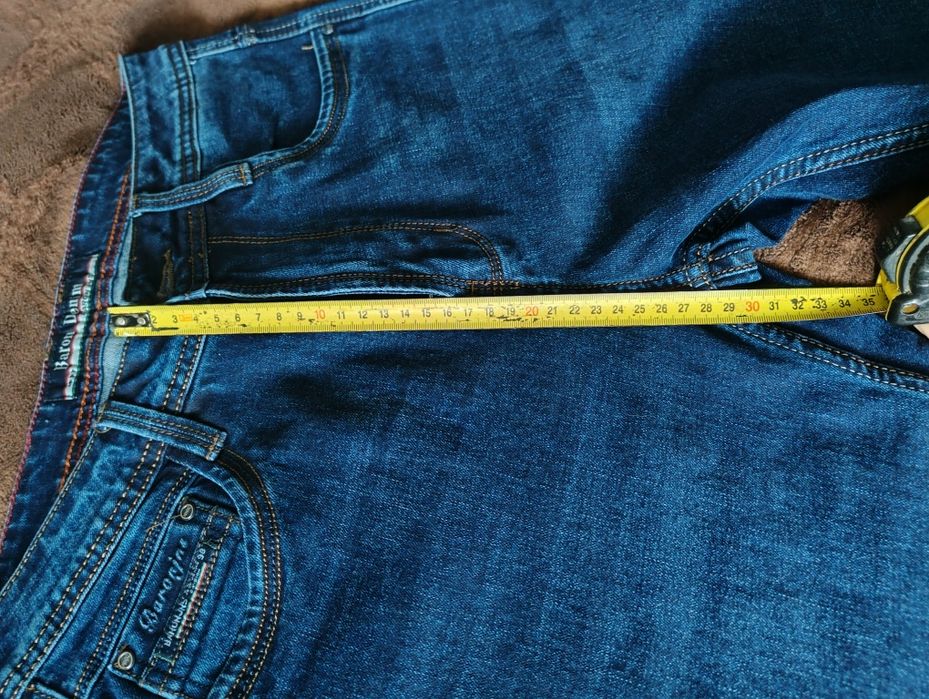 Джинси на високого чоловіка