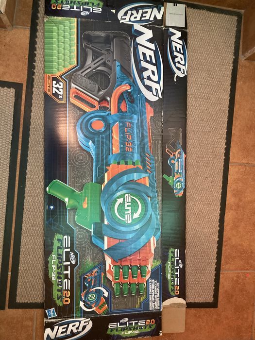 Найбільший Бластер Nerf Elite 2.0 Flipshots Flip 32