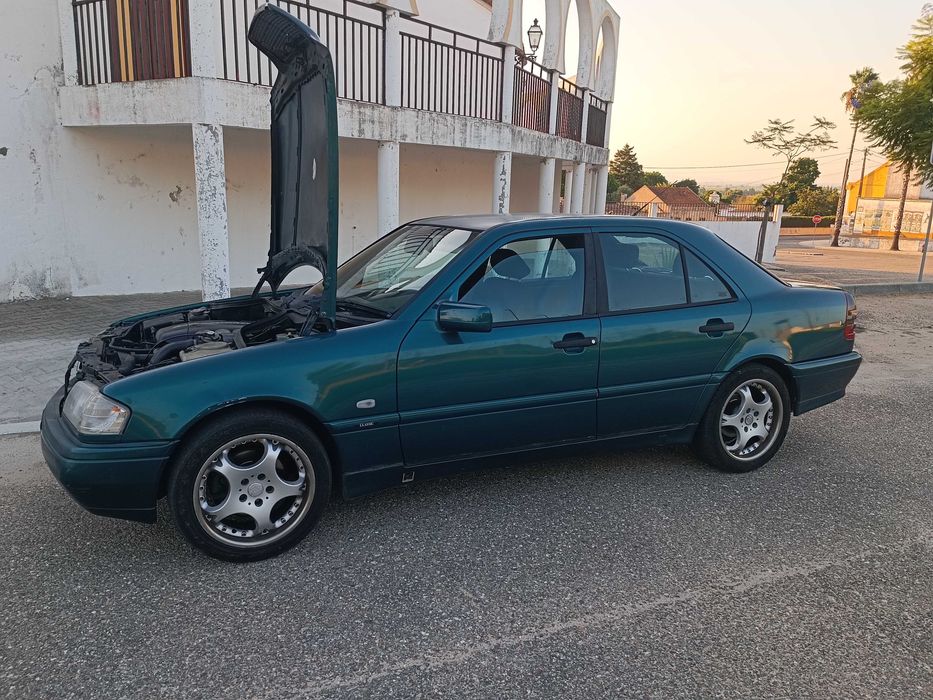 Mercedes C220 Classic