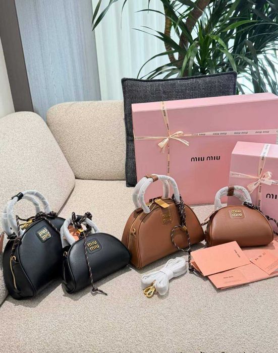 Miu Torebka damska torba, skóra 625.66