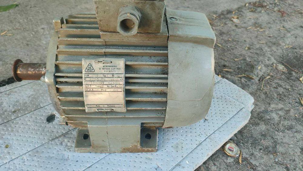 Электродвигатель 1.1 кВт 1405 об/мин( Румыния, Медь)