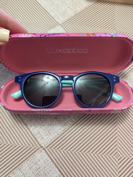 Дитячі сонцезахисні окуляри Luxoptica на 5-7 років