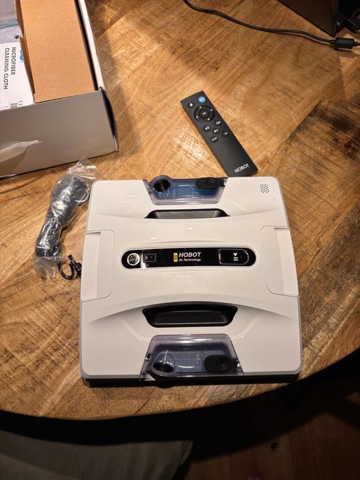 Hobot 2s - robot do mycia okien