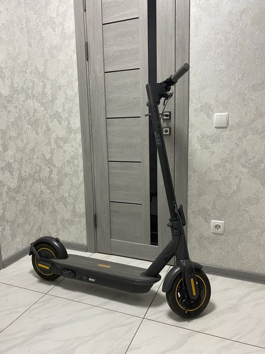 Ninebot KickScooter MAX G30P