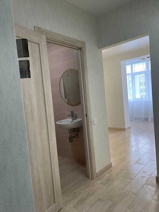 Продаж 1к квартири 41кв.м. з ремонтом Крюківщина Теремки Республіка