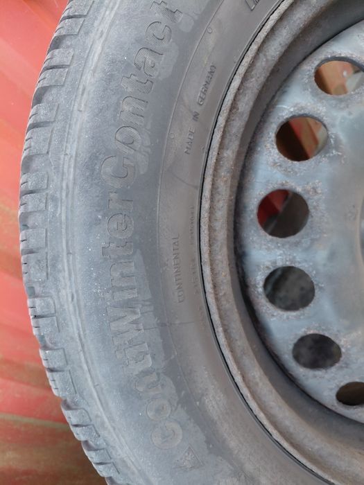 Opony z felgami stalowymi