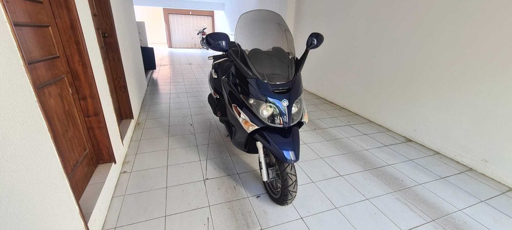 Piaggio Xevo 125