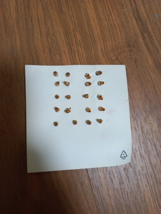 Набір золотих сережок