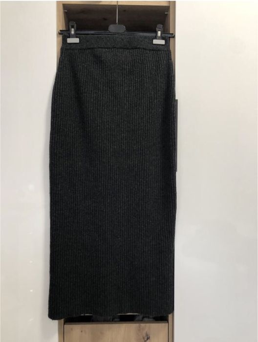 Тепла вʼязана спідниця для вагітних La redout