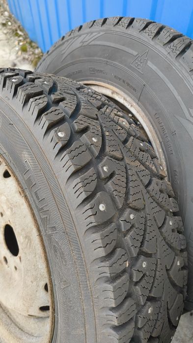 Зимова гума з дисками 175/70 13