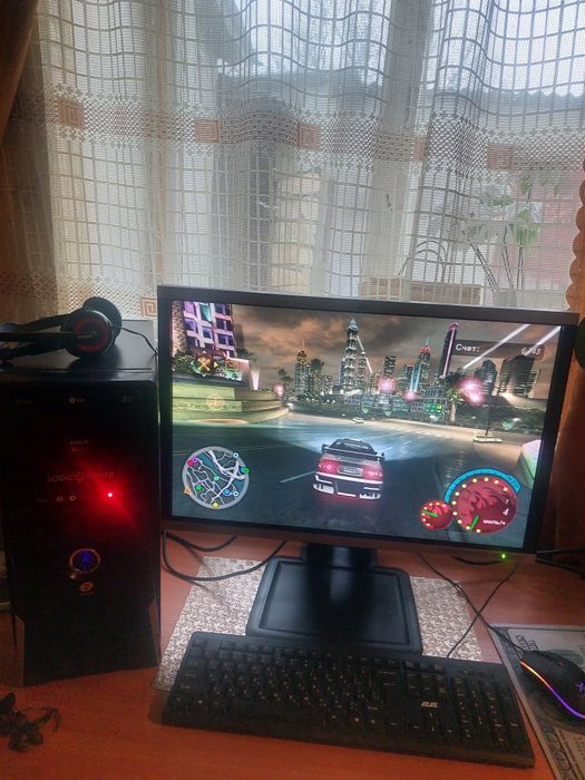 Продам компьютер монитор клавиатуру