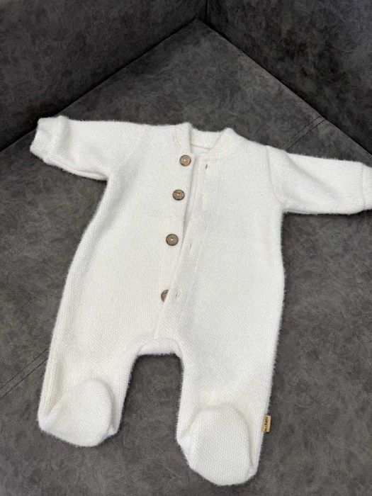 Ангоровий комбінезон 1-3 міс, ні разу не ношений (без бірок)