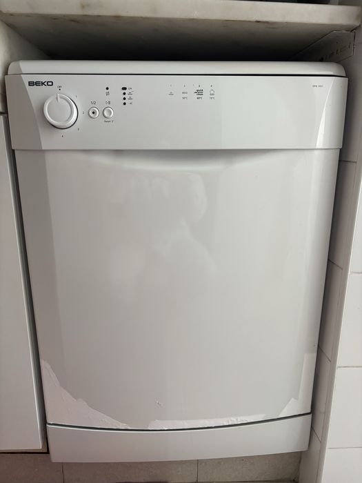 Maquina de loiça BEKO