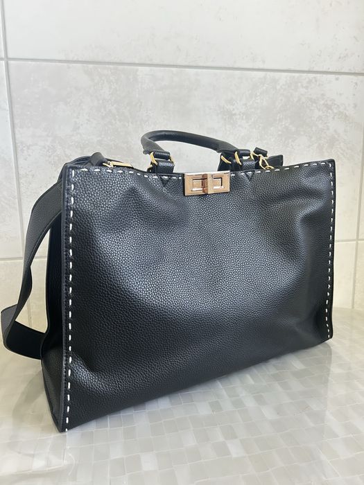 Жіноча сумка через плече