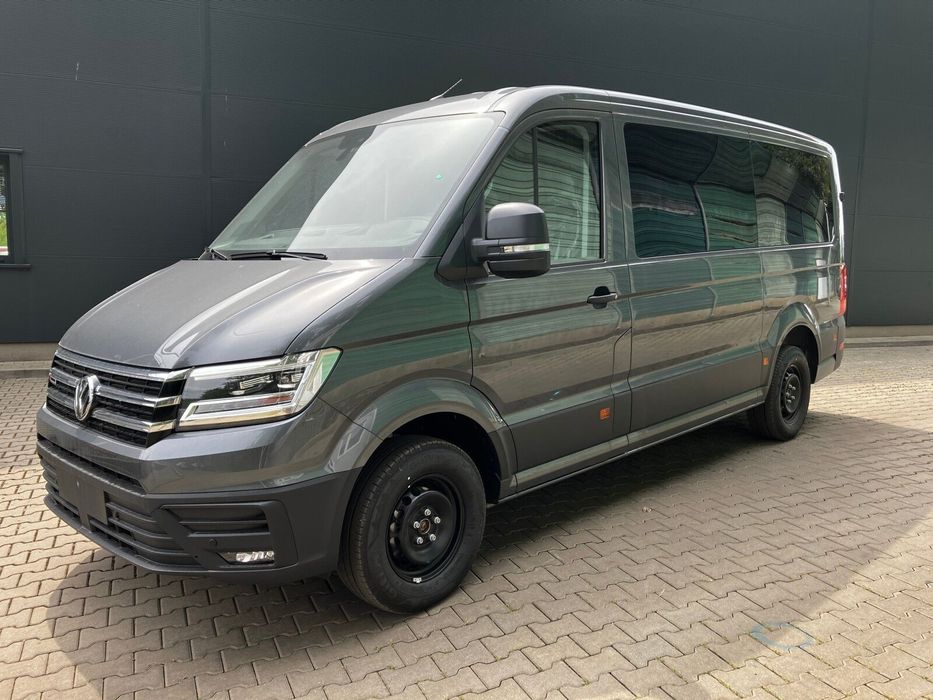 Volkswagen Crafter KOMBI 8 miejsc 8-Automat FWD 2026 ponad 100 pojazdów PLAC