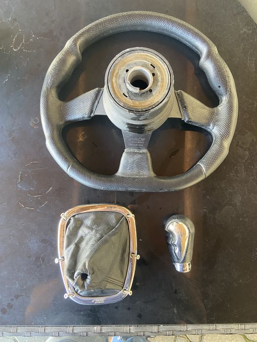 Volante, fole, manete pedais S RACING