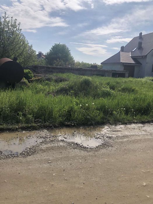 Незавершене будівництво в р-ні ресторану Світанок 10% готовності