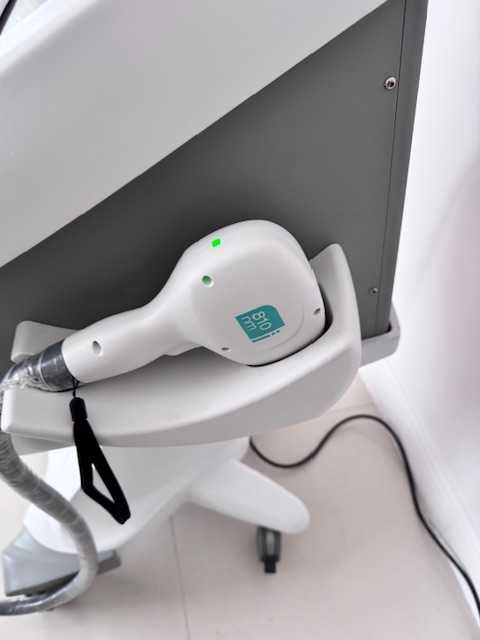 Sprzedam laser diodowy Elysion Pro