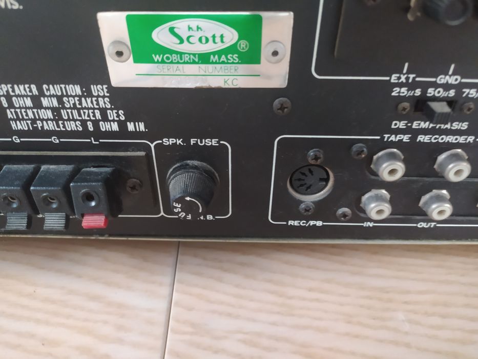 Amplituner stereo Scott R‑327 vintage, sprawny