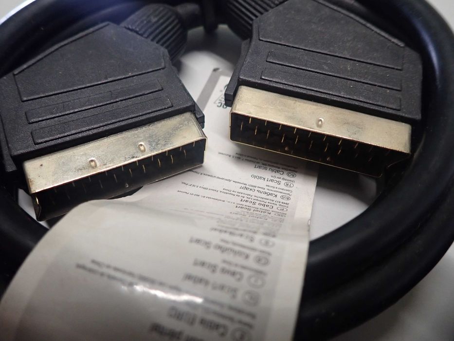 VENDO CABOS SCART NOVOS!!
