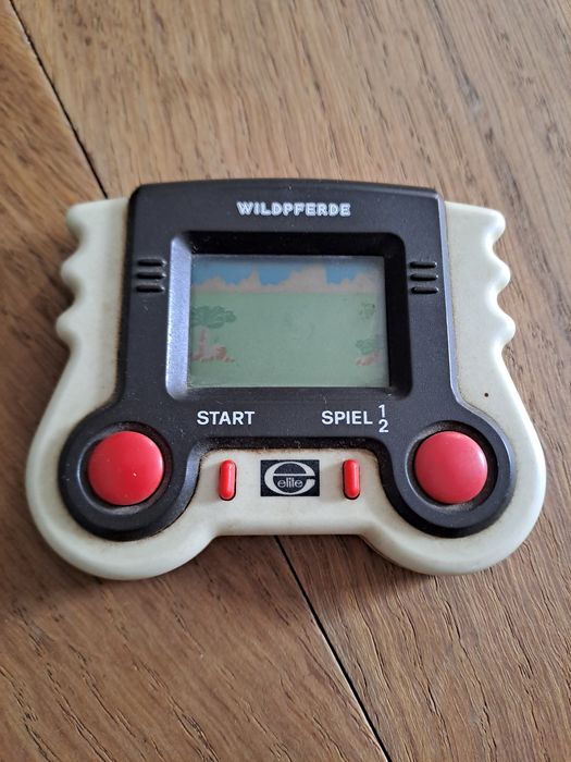 Ponadczsowa gierka  lata 80/90