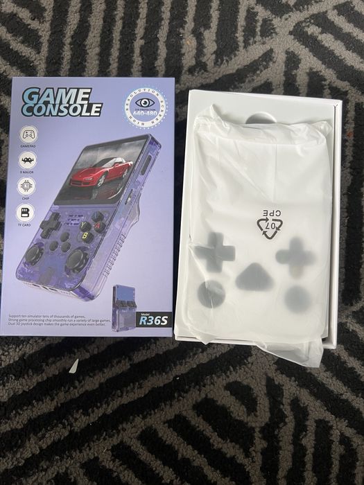 Consola Portátil Retro R36S - Roxa Transparente