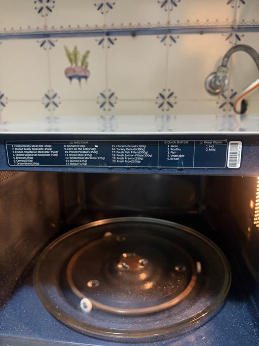 Micro-ondas Samsung com Grill + Ceramic Inside