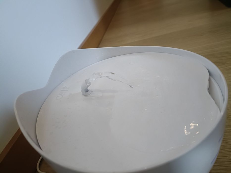 Fonte Pixi da marca Catit