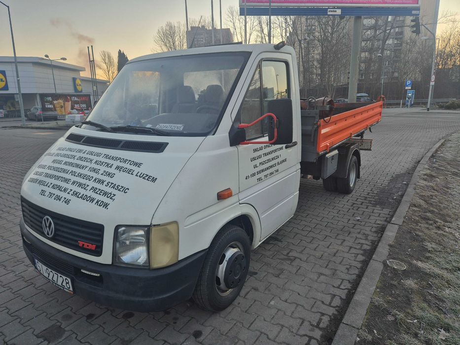 Usługi Transportowe/ Wywrotka / Furgon/ Utylizacja Gruzu/Wyburzenia